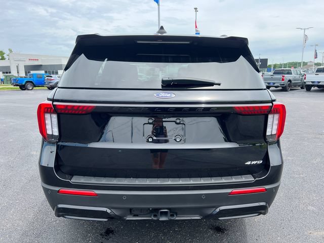 Certified 2025 Ford Explorer ST-Line AWD/4WD image 6