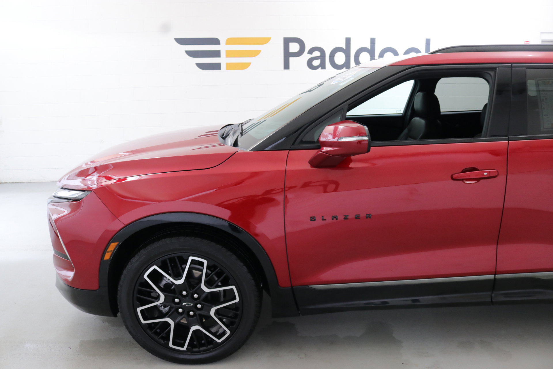 Used 2023 Chevrolet Blazer RS w/ Driver Confidence II Package image 4