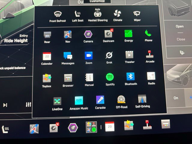 Used 2024 Tesla Cybertruck AWD Crew Cab image 21