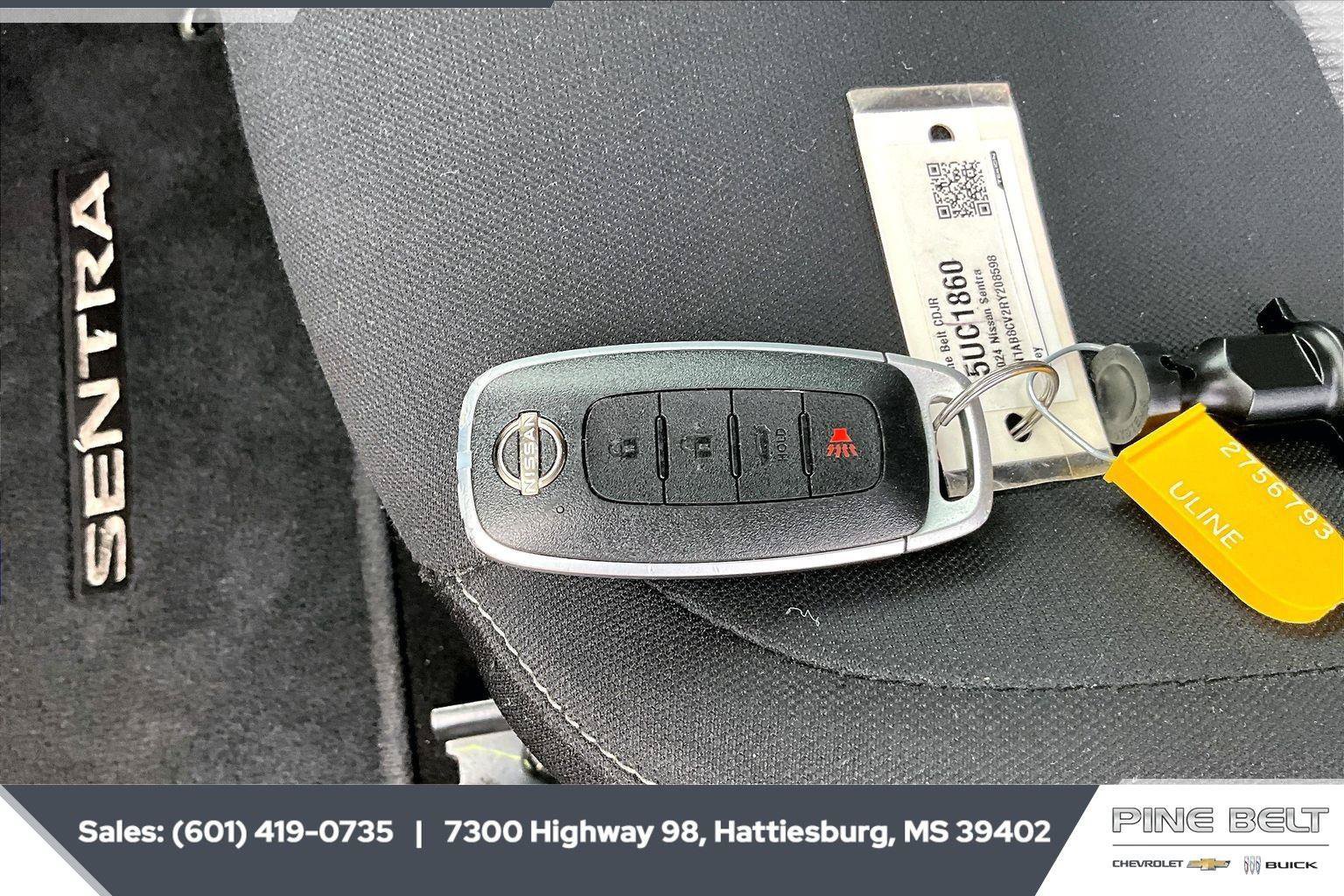 Used 2024 Nissan Sentra SV FWD image 9