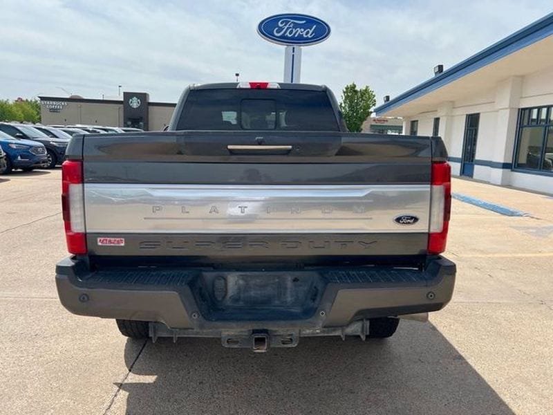 Used 2018 Ford F250 Platinum w/ Platinum Ultimate Package AWD/4WD image 7