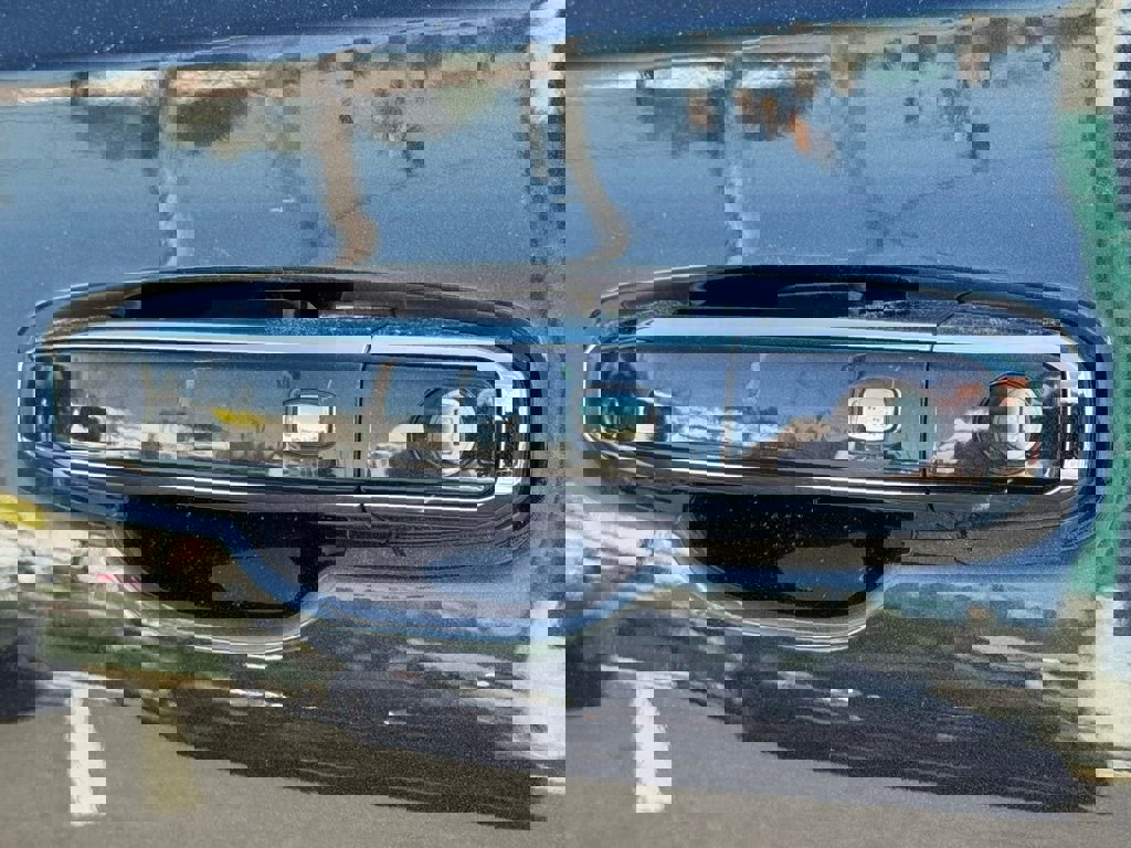 Used 2025 Chevrolet Suburban Premier image 14