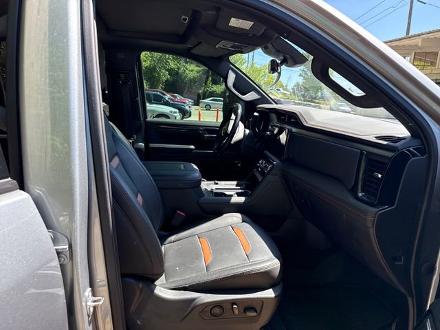 Used 2024 GMC Sierra 2500 AT4 w/ AT4 Premium Plus Package AWD/4WD image 9