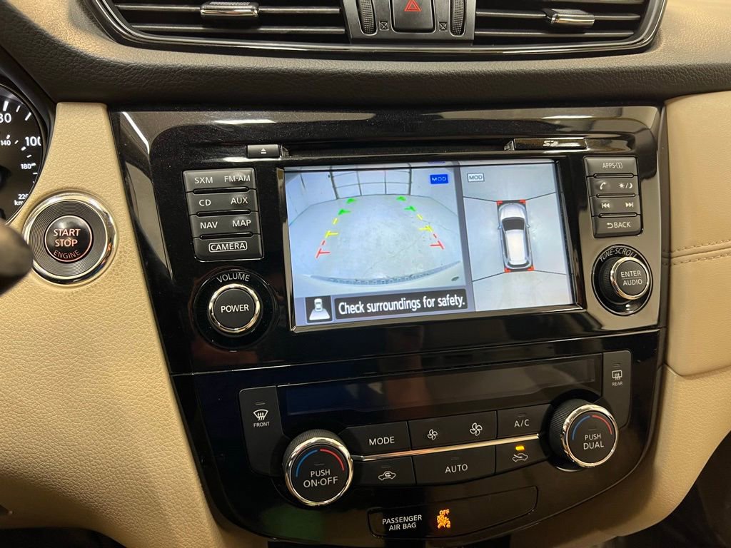 Used 2017 Nissan Rogue SL image 21