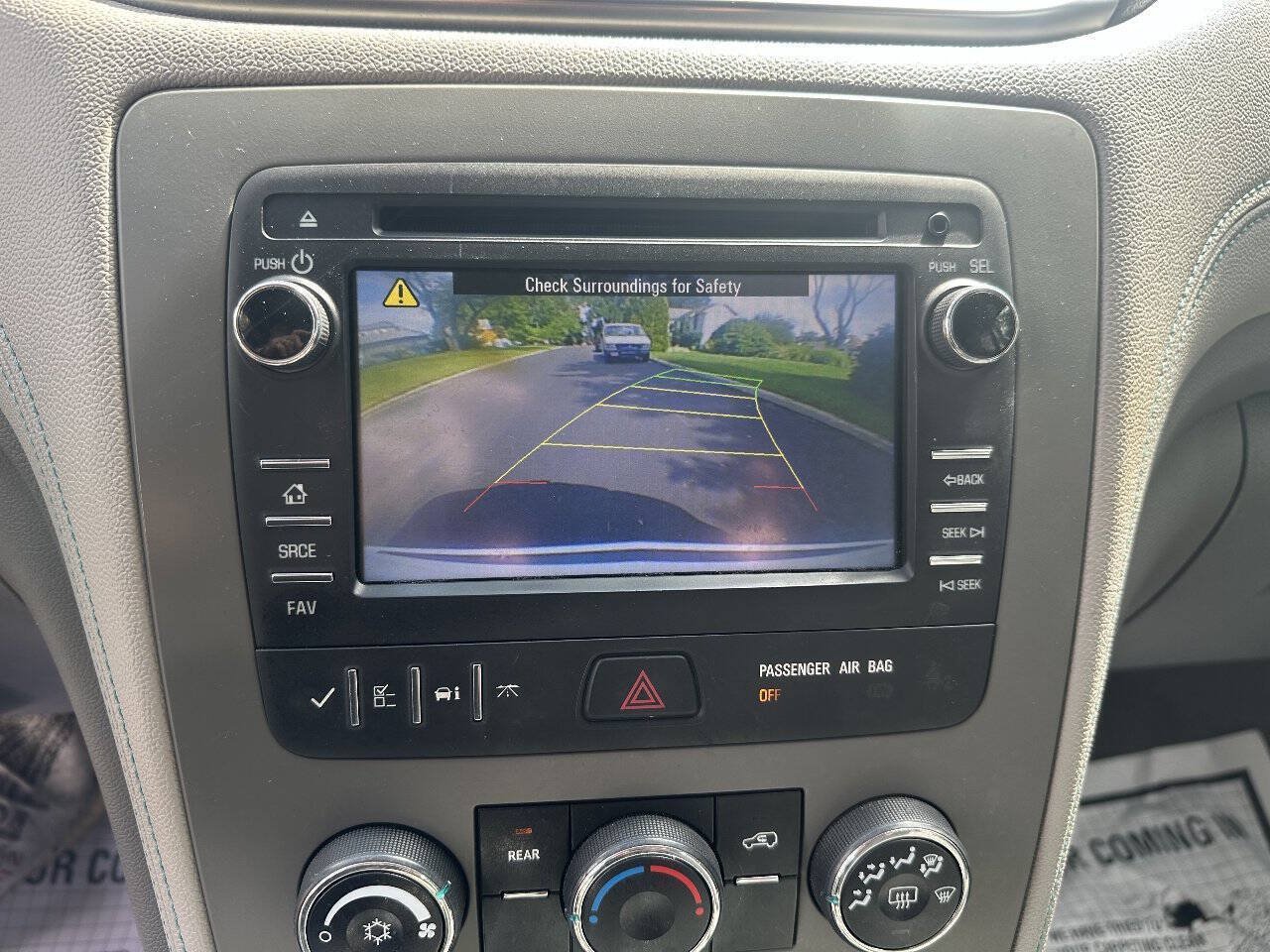 Used 2013 Chevrolet Traverse LS FWD image 15