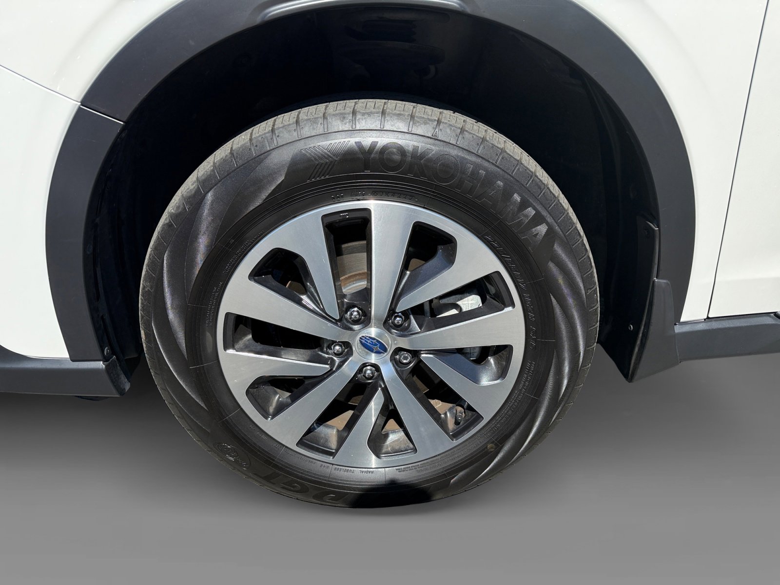 Used 2021 Subaru Outback Premium image 9