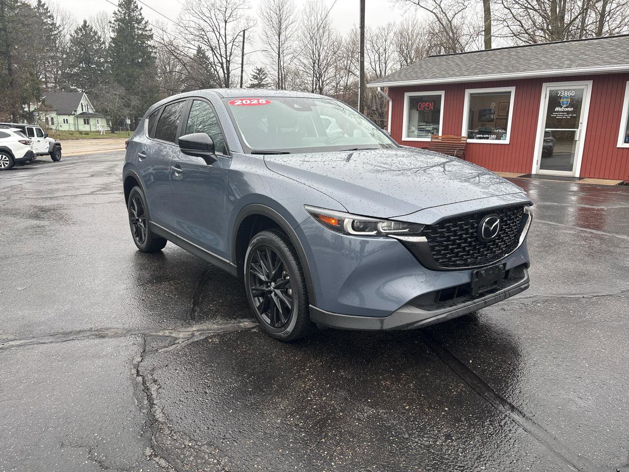 Used 2025 MAZDA CX-5 Carbon Edition image 2