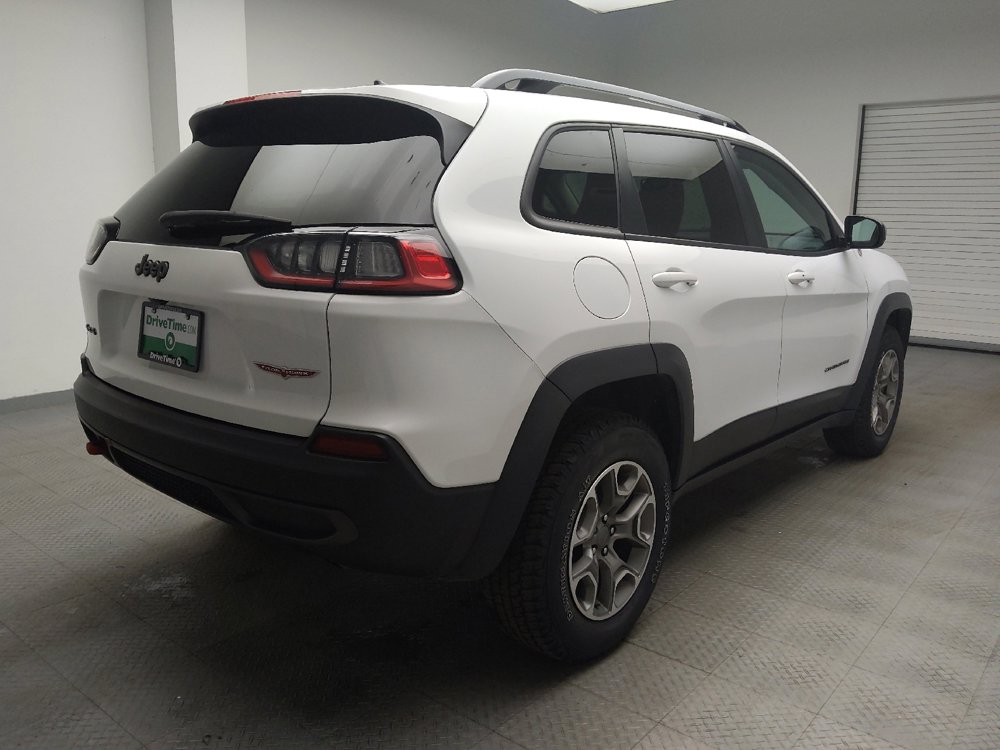 Used 2022 Jeep Cherokee Trailhawk image 9