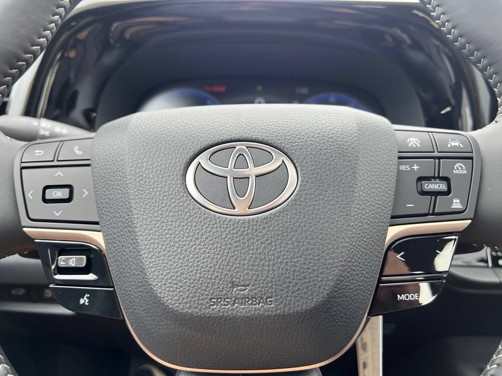 New 2026 Toyota Crown Signia w/ Advanced Technology Package AWD/4WD image 32
