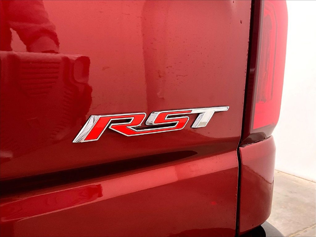 Used 2023 Chevrolet Silverado 1500 RST AWD/4WD image 25