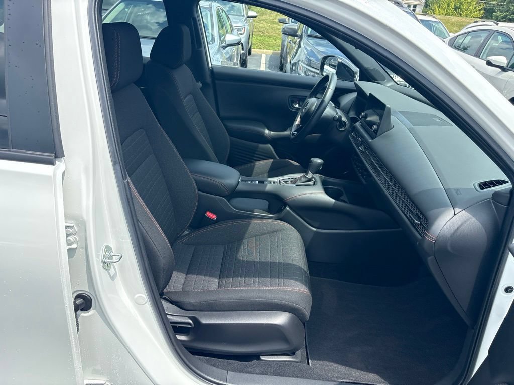 Used 2024 Honda HR-V Sport image 10