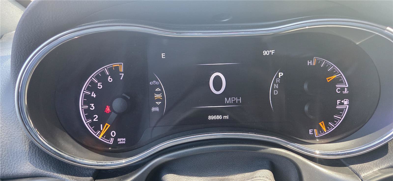 Used 2019 Jeep Grand Cherokee Altitude AWD/4WD image 19
