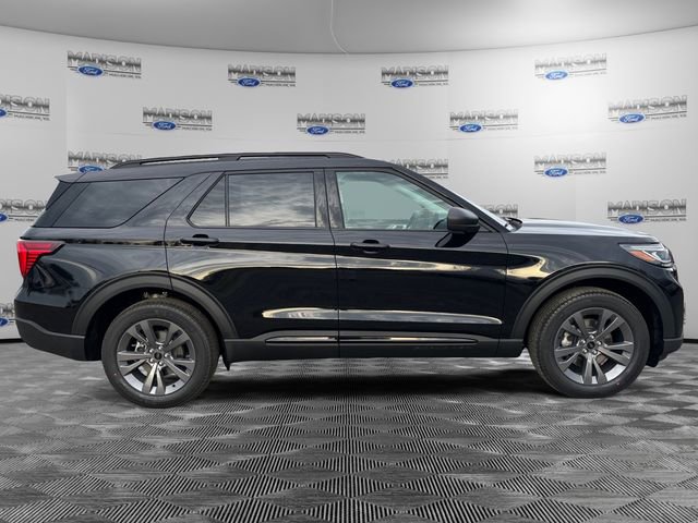New 2026 Ford Explorer Active w/ Active Comfort Package AWD/4WD image 6