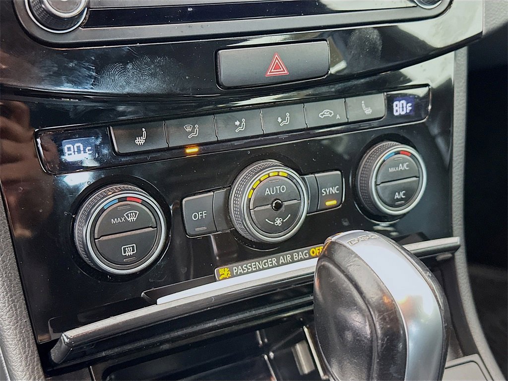 Used 2017 Volkswagen CC R-Line Executive image 15