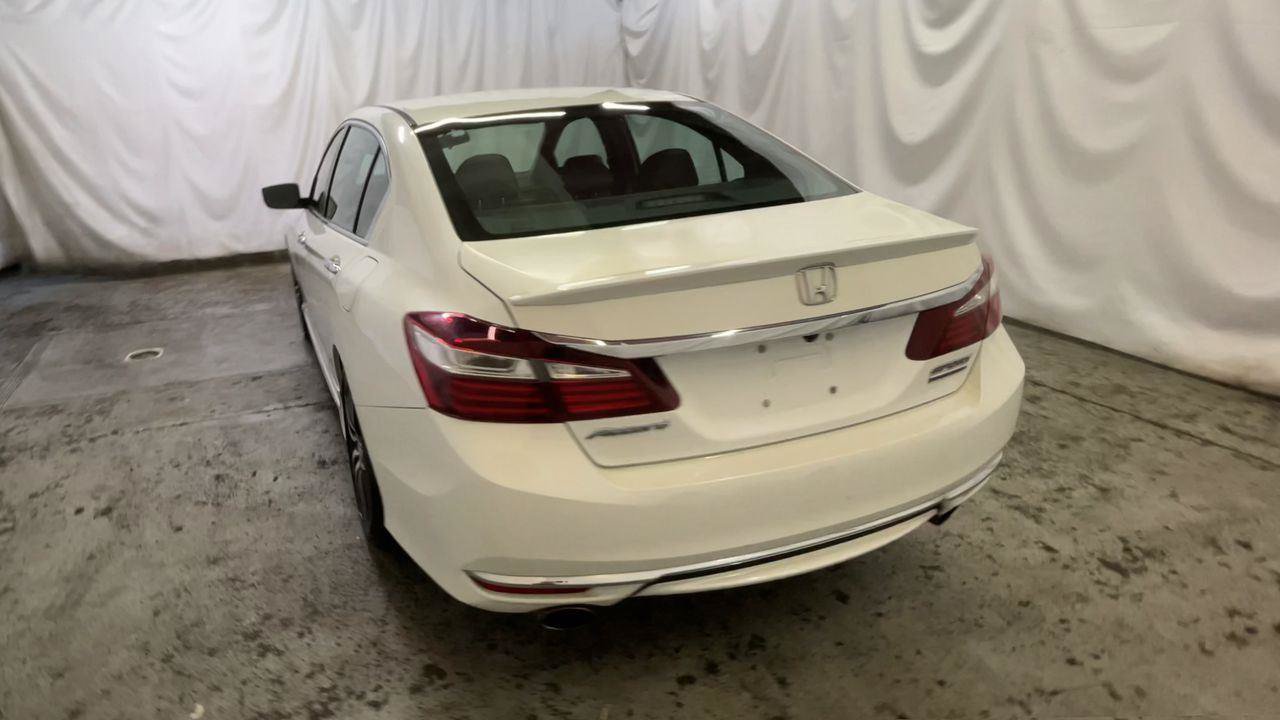 Used 2017 Honda Accord Sport Special Edition image 7