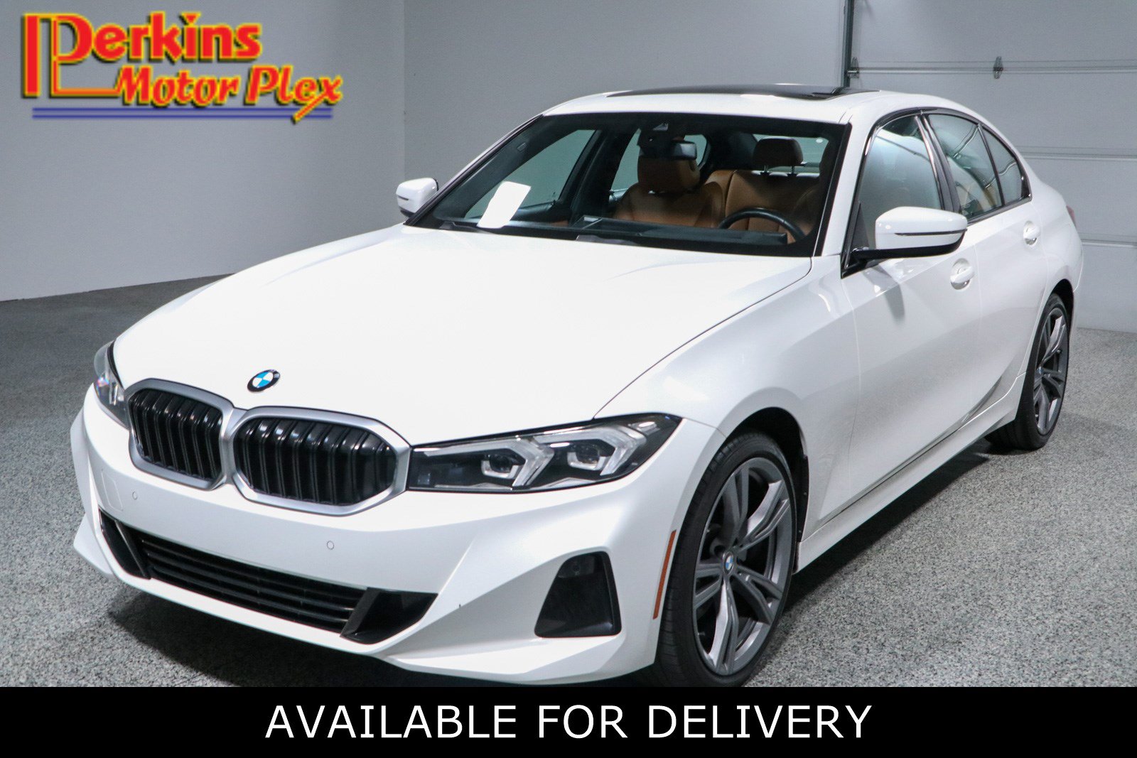 Used 2023 BMW 330i Sedan w/ Premium Package RWD image 1