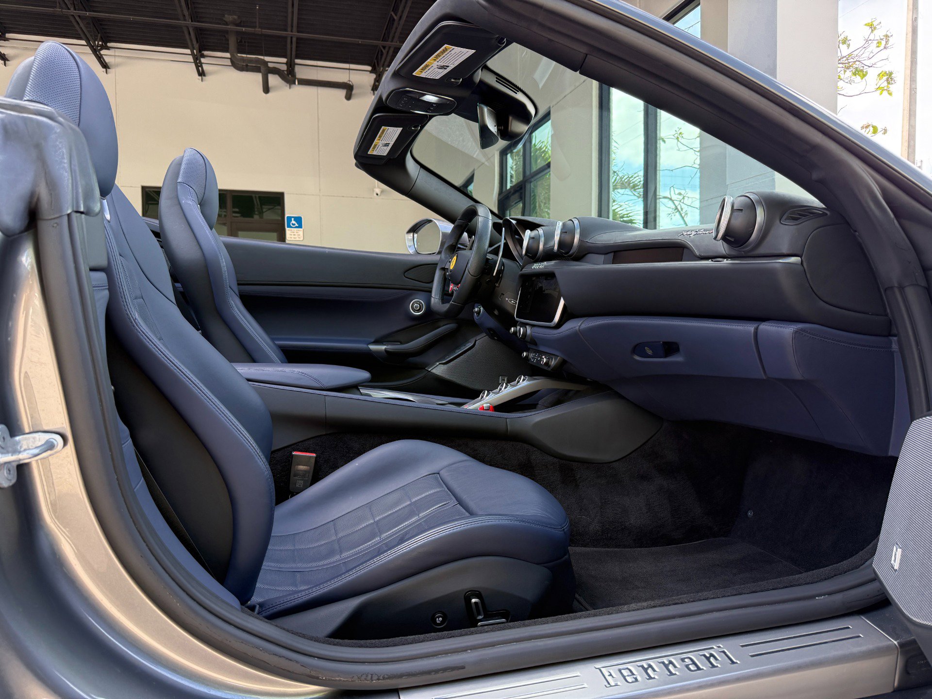 Used 2022 Ferrari Portofino M image 25