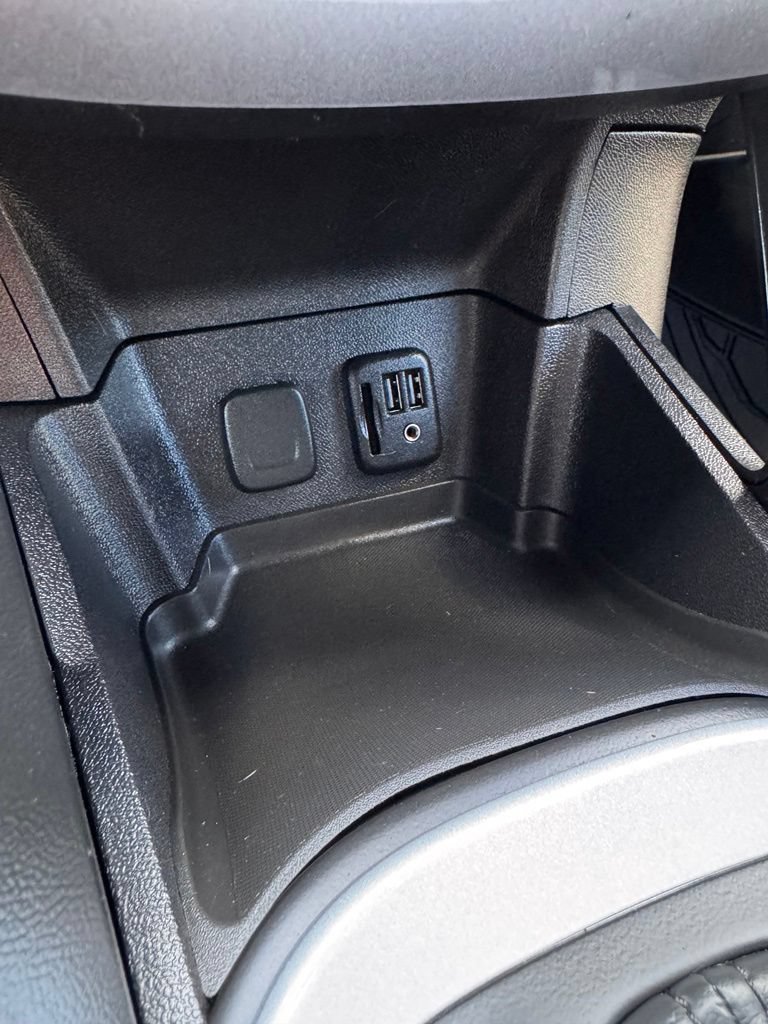 Used 2019 Chevrolet Volt LT w/ Comfort Package FWD image 18