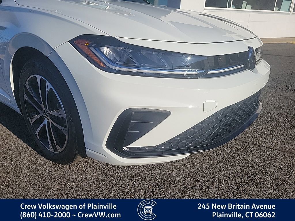 Certified 2025 Volkswagen Jetta Sport image 21