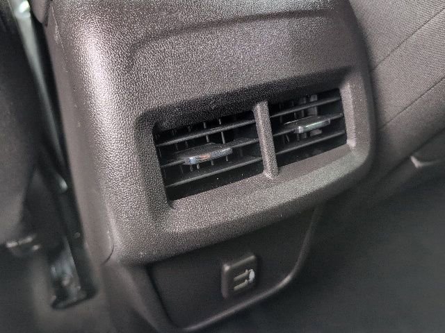 Used 2024 GMC Terrain SLE image 6