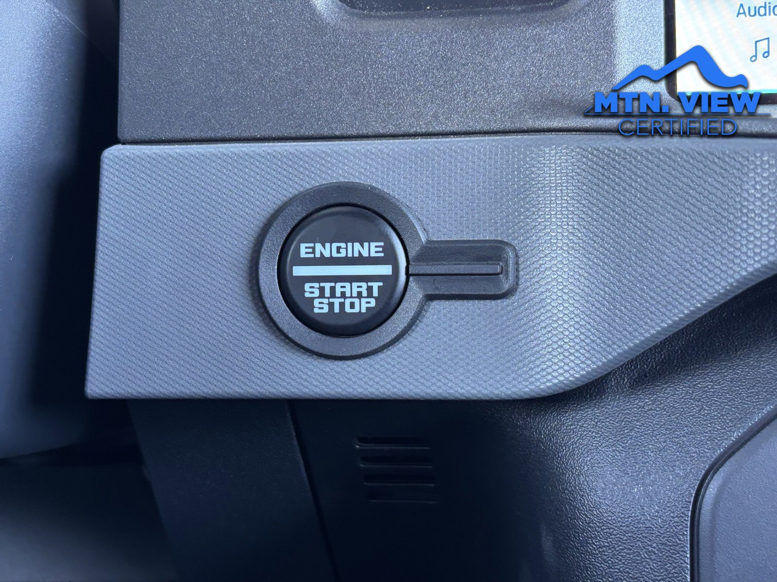 Used 2024 Ford Bronco Big Bend image 6