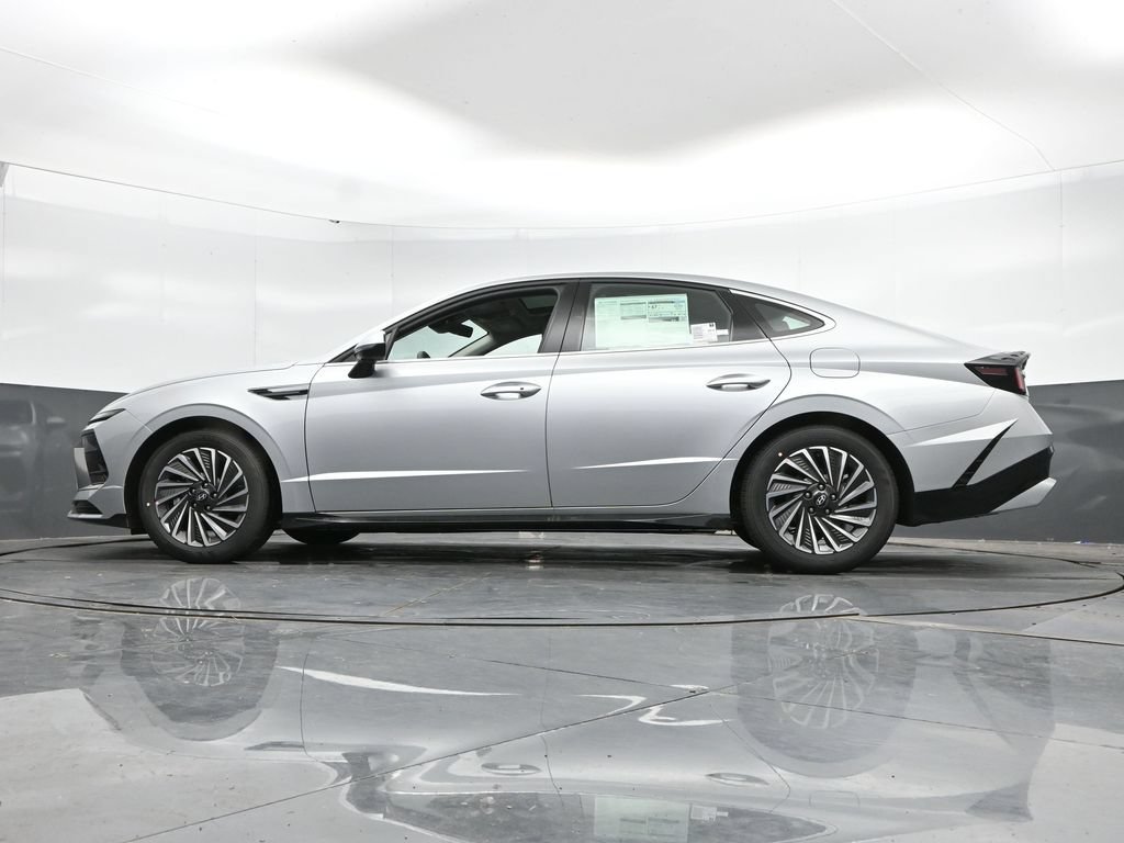 New 2026 Hyundai Sonata SEL FWD image 44