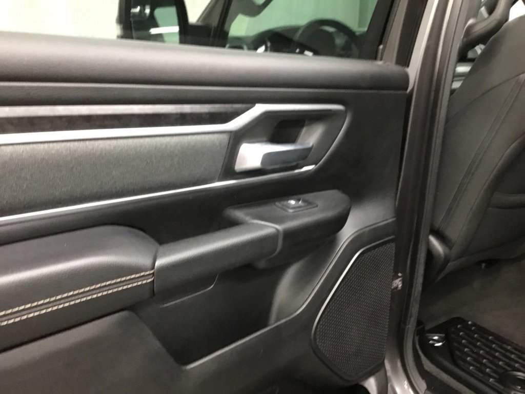 Used 2023 RAM 1500 Big Horn AWD/4WD image 13