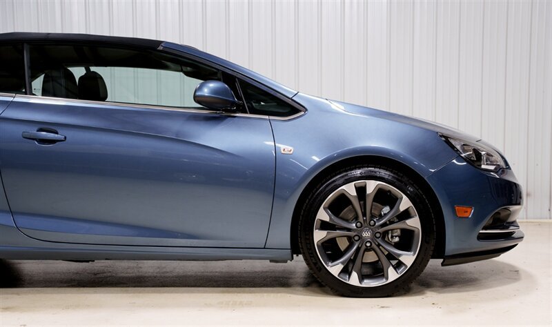 Used 2017 Buick Cascada Premium FWD image 29
