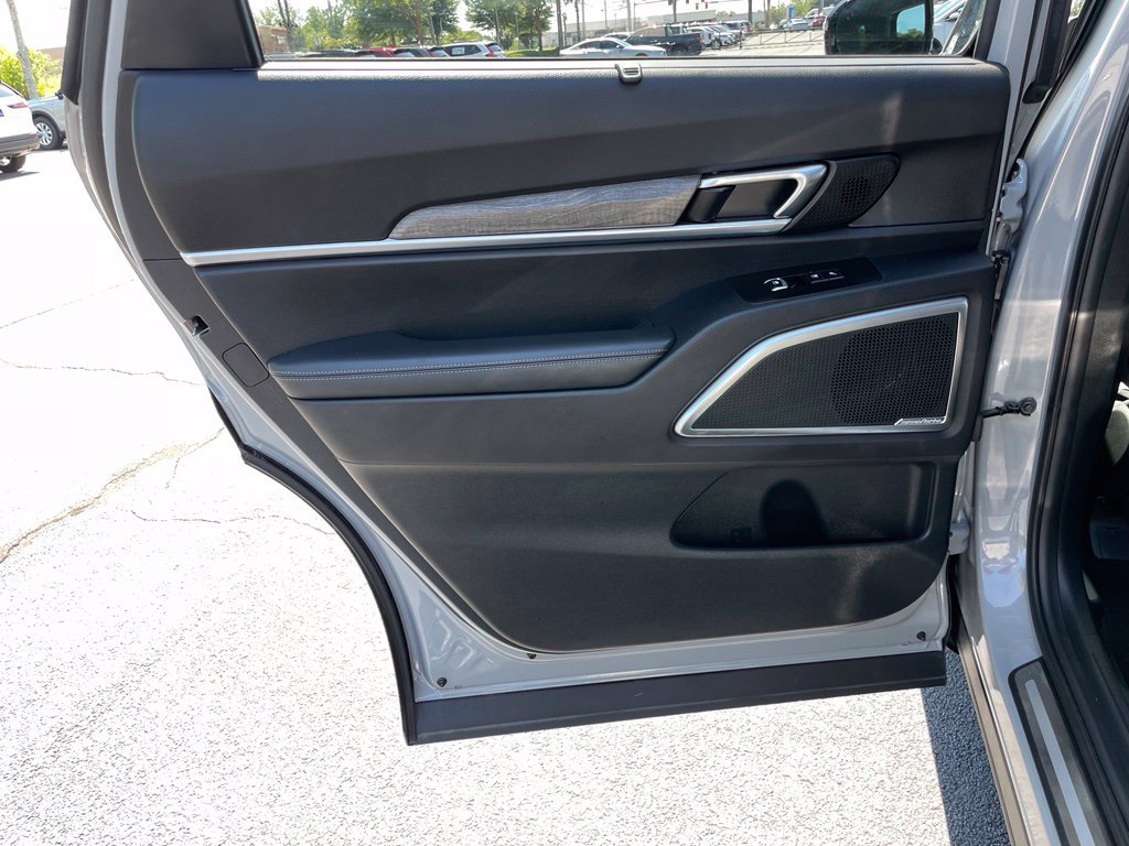 Used 2022 Kia Telluride SX w/ SX Prestige Package AWD/4WD image 38