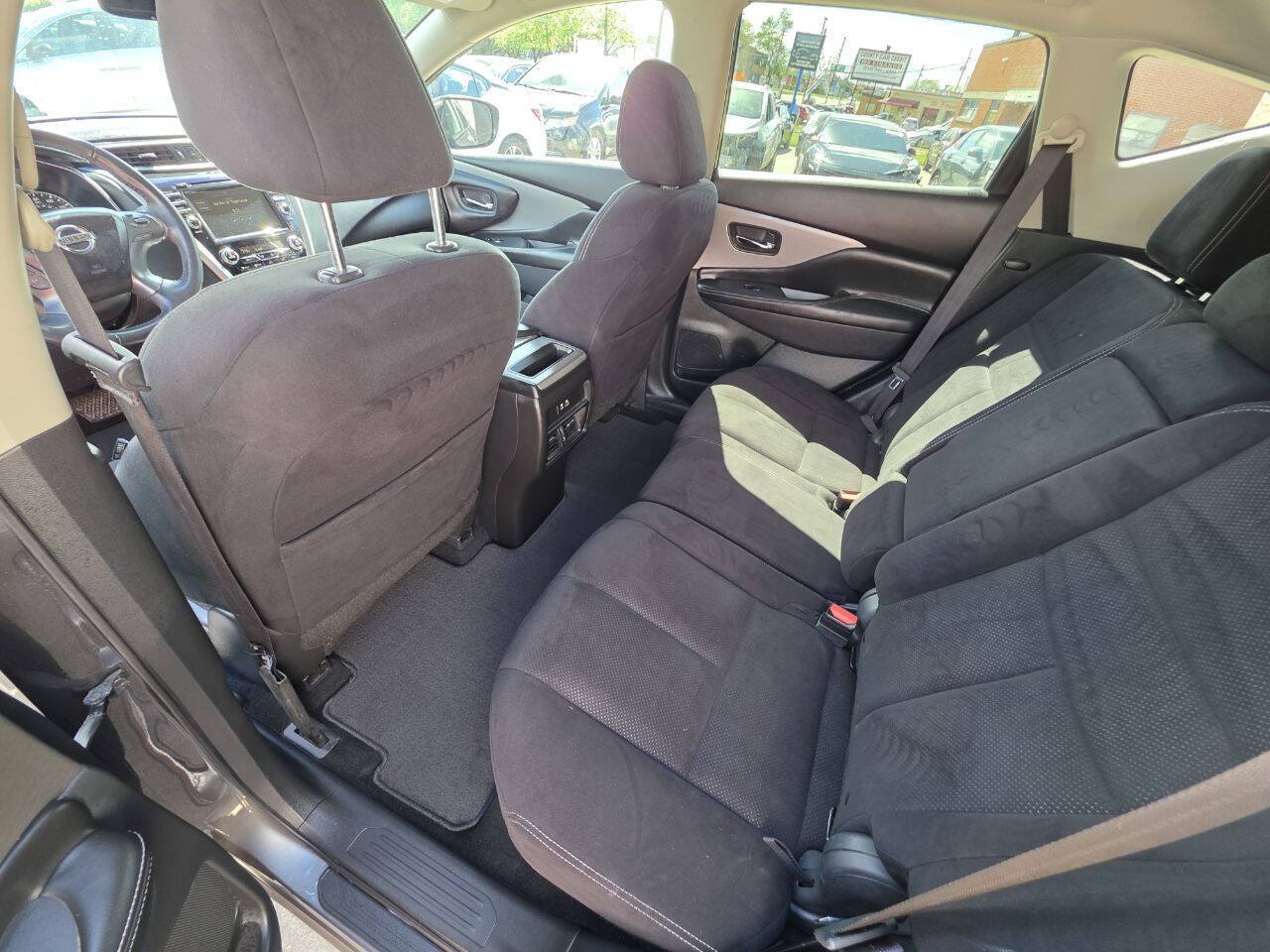 Used 2020 Nissan Murano SV AWD/4WD image 15