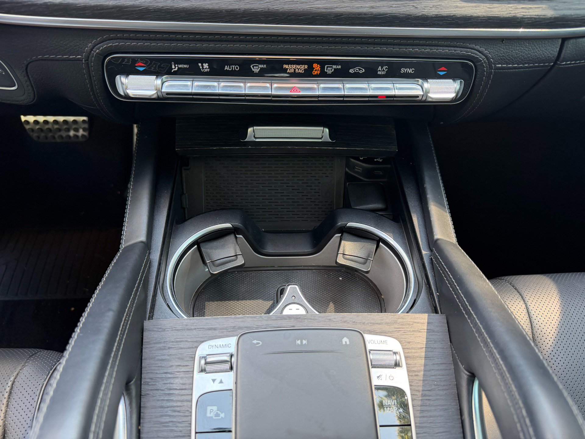 Used 2020 Mercedes-Benz GLS 580 4MATIC image 37