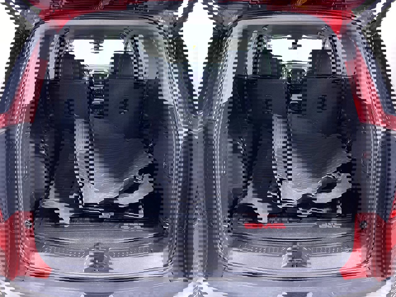 Certified 2023 GMC Acadia SLE w/ Driver Convenience Package FWD image 24