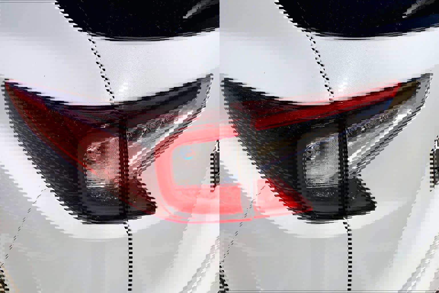 Used 2025 Acura RDX SH-AWD image 28