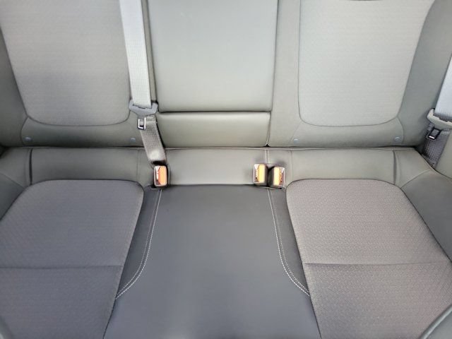Used 2023 Buick Encore GX Select w/ Sport Touring Package FWD image 32