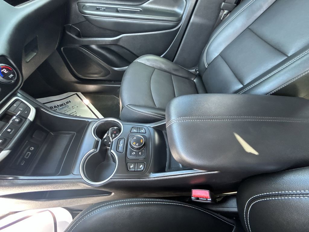 Used 2024 GMC Terrain SLT w/ Tech Package image 26