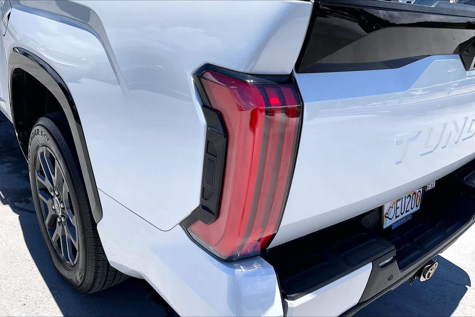 Used 2022 Toyota Tundra Platinum RWD image 32