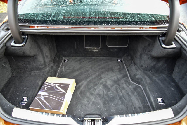 Used 2024 Bentley Flying Spur W12 image 56