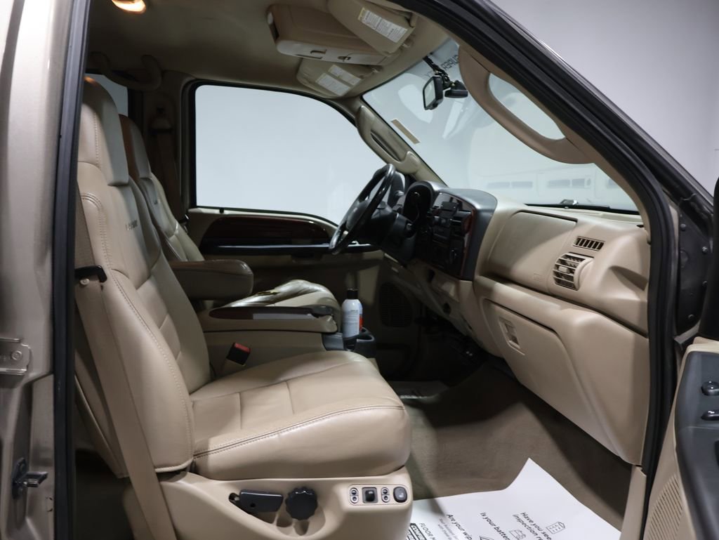 Used 2006 Ford F250 Lariat image 21