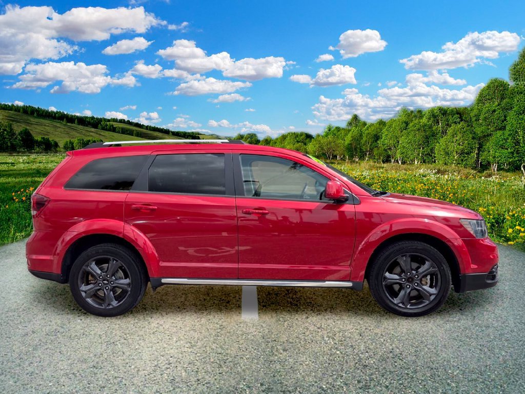 Used 2020 Dodge Journey Crossroad FWD image 7