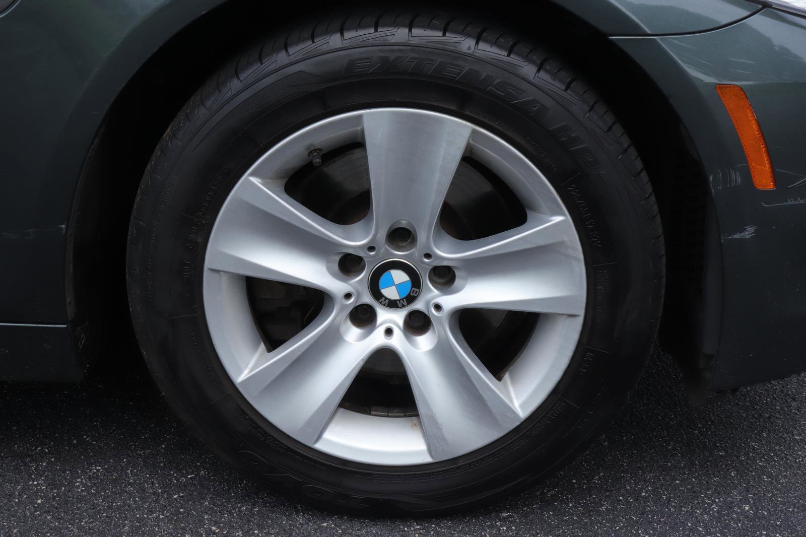 Used 2013 BMW 528i Sedan RWD image 34