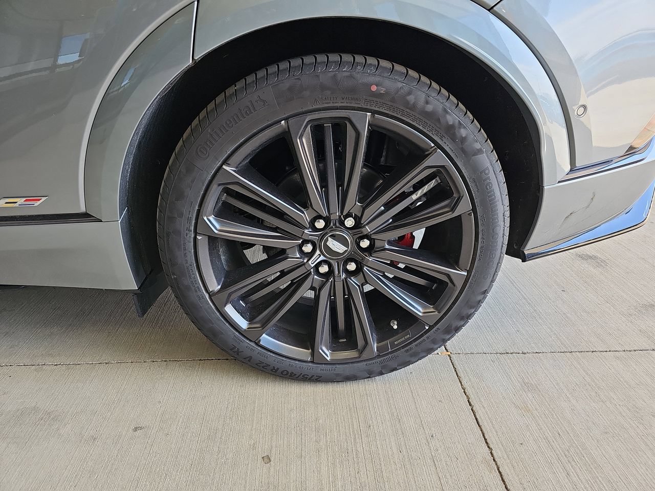 New 2026 Cadillac Lyriq V AWD/4WD image 33