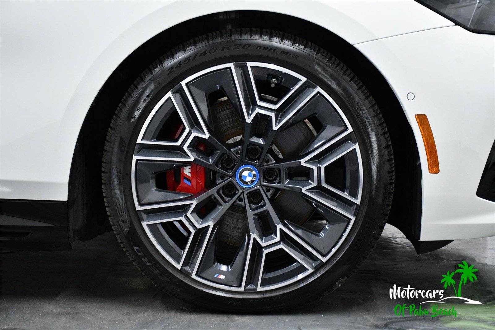 Used 2025 BMW i5 M60 w/ Premium Package image 66