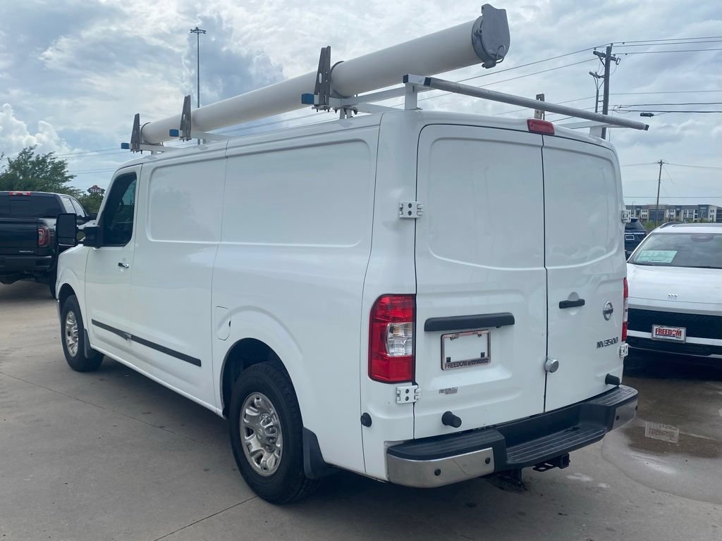 Used 2018 Nissan NV 3500 SL w/ Navigation Package RWD image 3