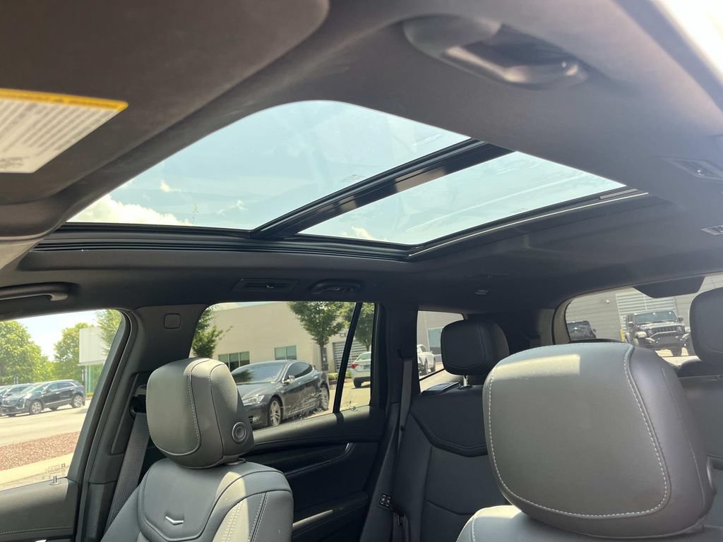 Certified 2024 Cadillac XT6 Sport w/ LPO, Floor Liner Package AWD/4WD image 29