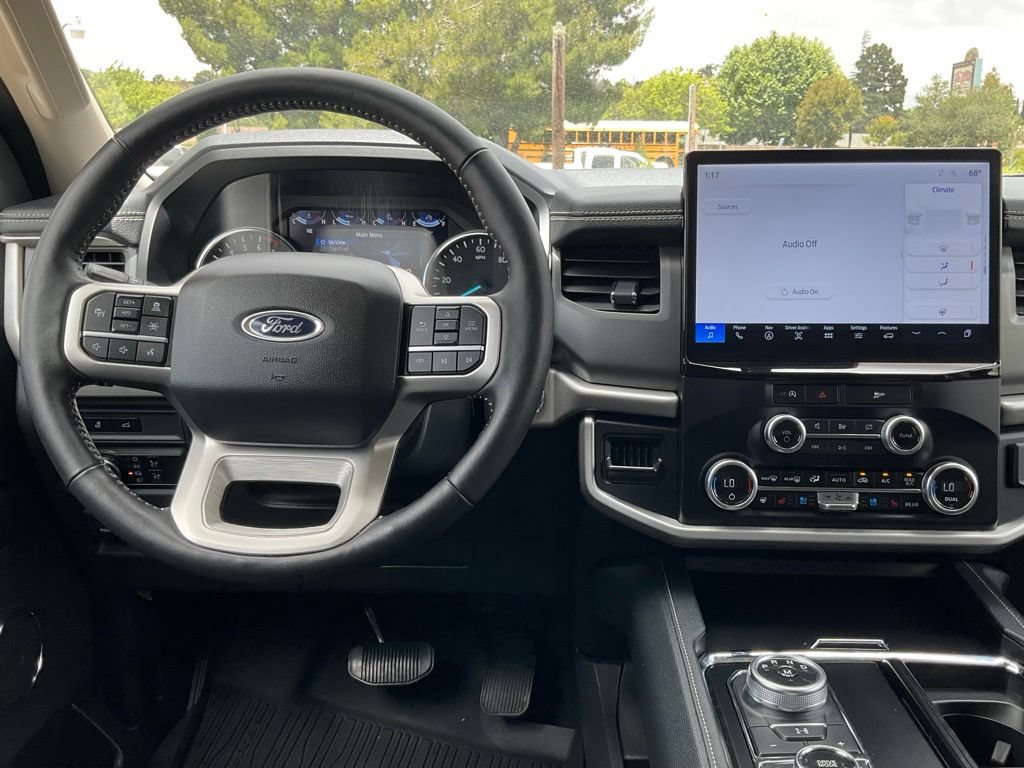 Used 2024 Ford Expedition Max XLT AWD/4WD image 34