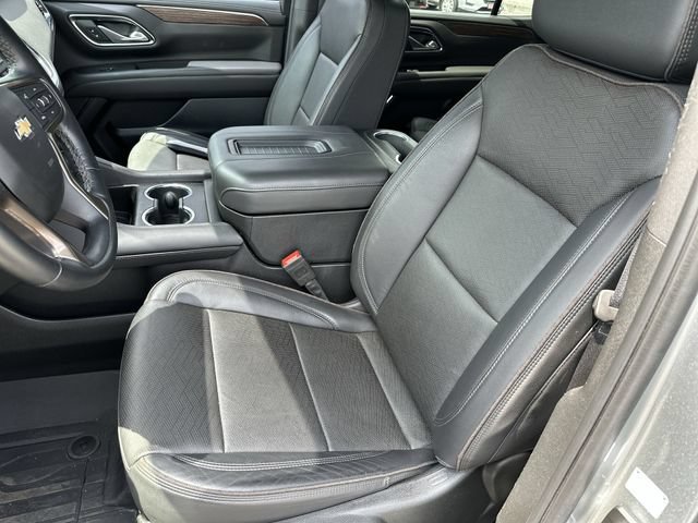 Used 2024 Chevrolet Tahoe High Country w/ Premium Package AWD/4WD image 15