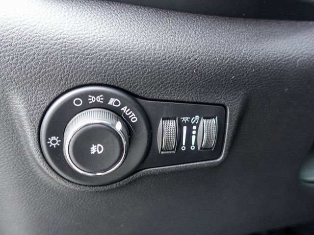 New 2026 Jeep Compass Latitude AWD/4WD image 22