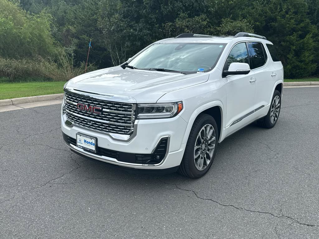 Used 2020 GMC Acadia Denali w/ Denali Ultimate Package AWD/4WD image 3