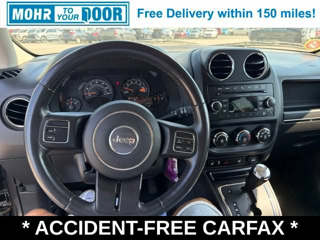 Used 2017 Jeep Patriot High Altitude AWD/4WD image 31
