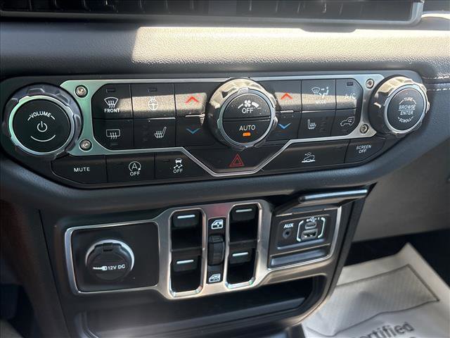 Used 2025 Jeep Gladiator Sport w/ Premium Package AWD/4WD image 15